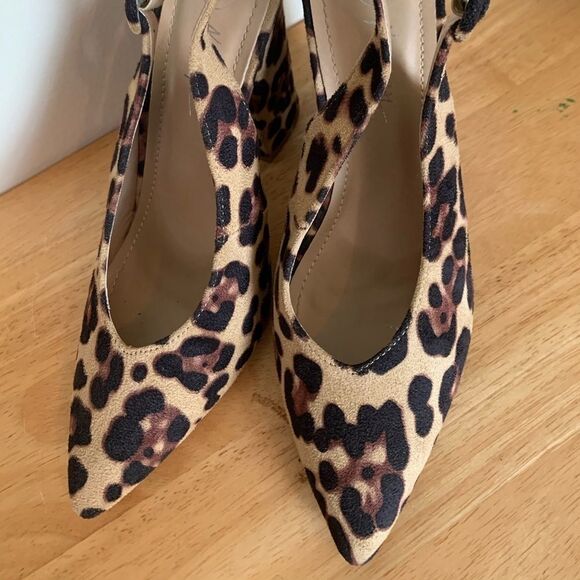 Nasty Gal Leopard Print Heels - Size 5 - Picture 6 of 12